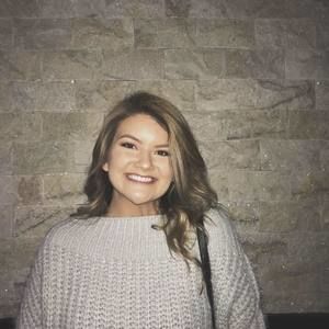 Meet your Posher, Desiree